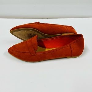 New 7 1/2 suede bamboo womens flats shoes pointed toed orange